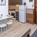 Kosmos Service Near Saint Dimitrious Church Apartament Saloniki