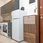 Apartament Kosmos Service Near Saint Dimitrious Church Saloniki