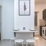 Apartament Kosmos Service Near Saint Dimitrious Church *