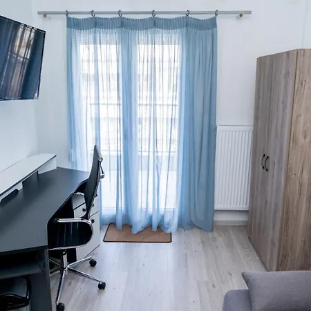 Kosmos Service Near Turkish Consulat And Saint Dimitrious Church With Additional Cost Parking Apartment *