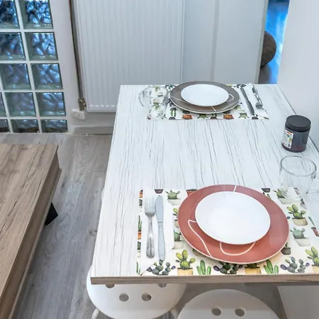 公寓 Kosmos Service Near Saint Dimitrious Church *