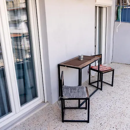 Kosmos Service Near Turkish Consulat And Saint Dimitrious Church With Additional Cost Parking Apartment Thessaloniki