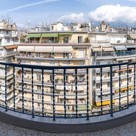 Apartment Kosmos Service Near Turkish Consulat And Saint Dimitrious Church With Additional Cost Parking Thessaloniki