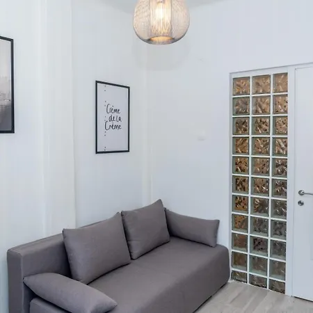 Kosmos Service Near Turkish Consulat And Saint Dimitrious Church With Additional Cost Parking Appartement Thessalonique