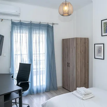 Appartement Kosmos Service Near Turkish Consulat And Saint Dimitrious Church With Additional Cost Parking Thessalonique