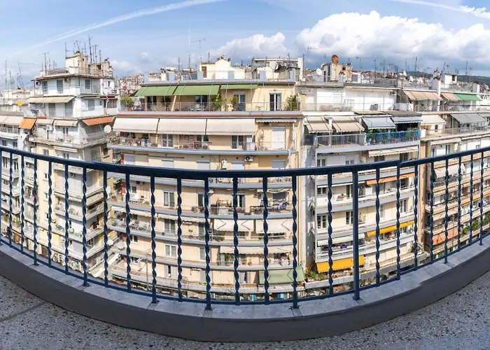 Apartment Kosmos Service Near Saint Dimitrious Church Thessaloniki